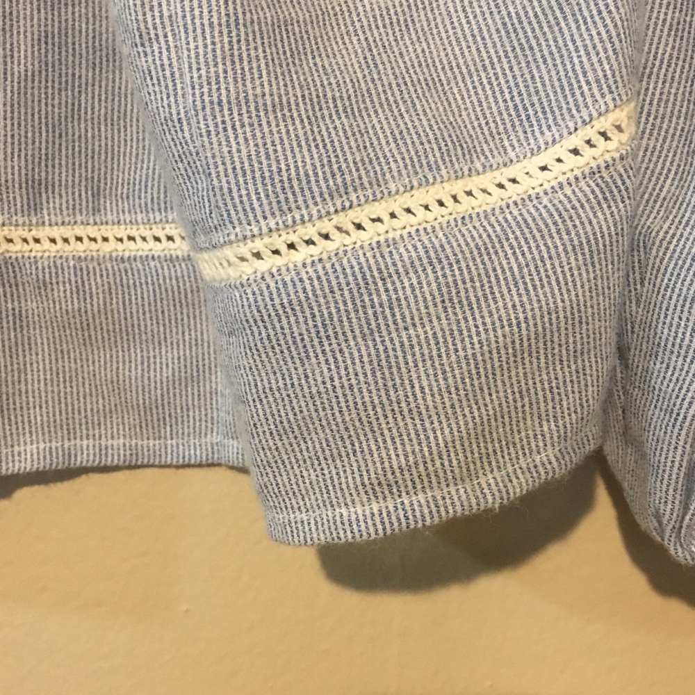 Lucky Brand Blue Ministripe top - Picture 4 of 7